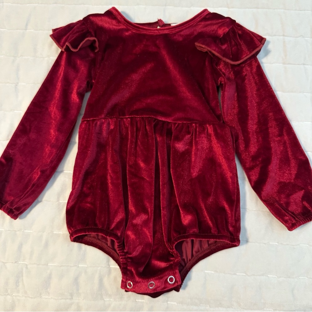 Red Velvet Long Sleeve Bubble
